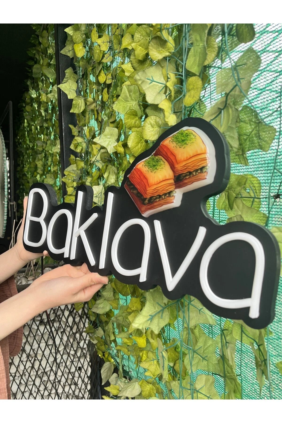 UV Baskılı Baklava Neon Lamba | ByLamp