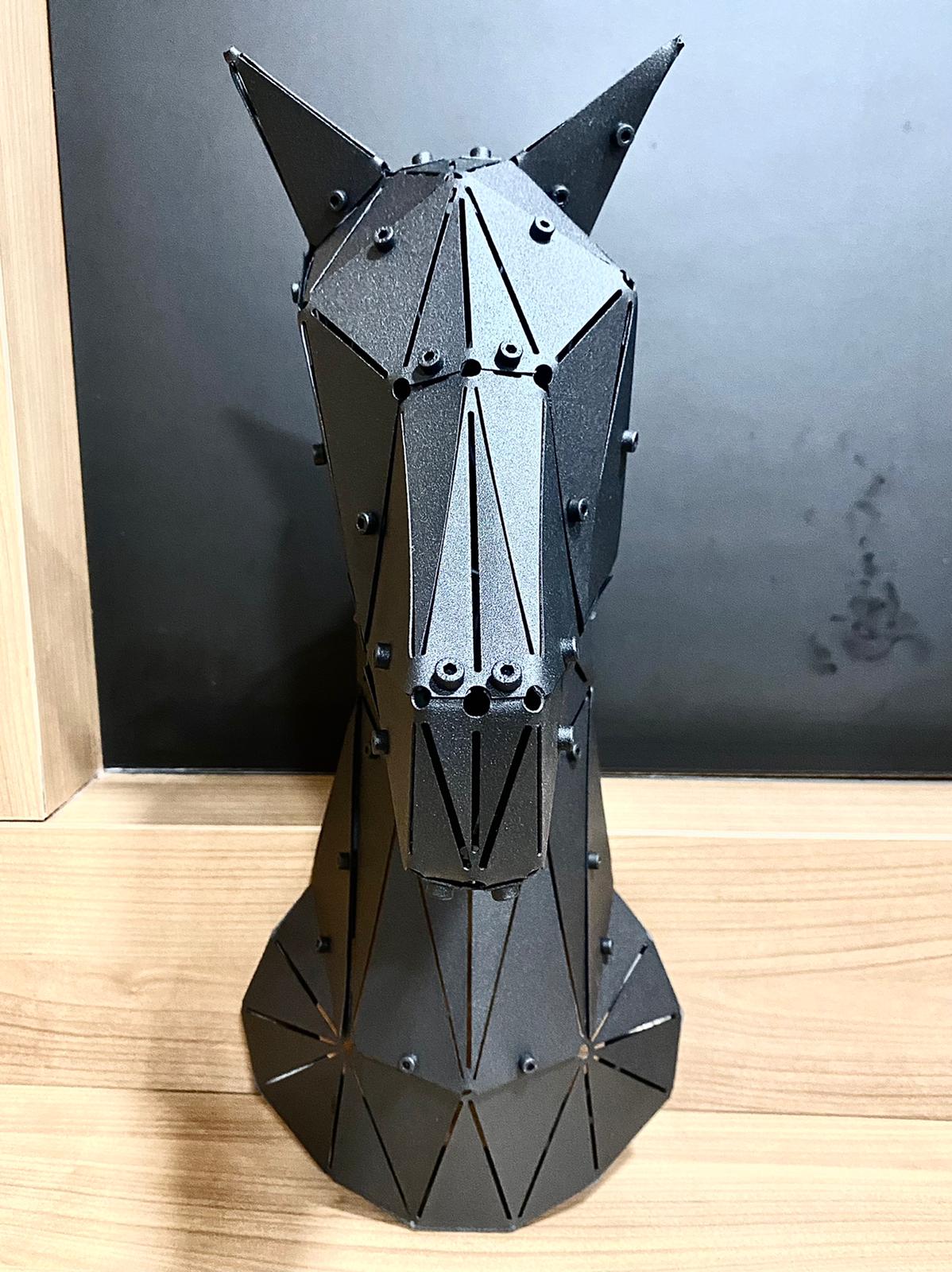 3D Metal Geometrik El Yapımı At Heykeli | ByLamp