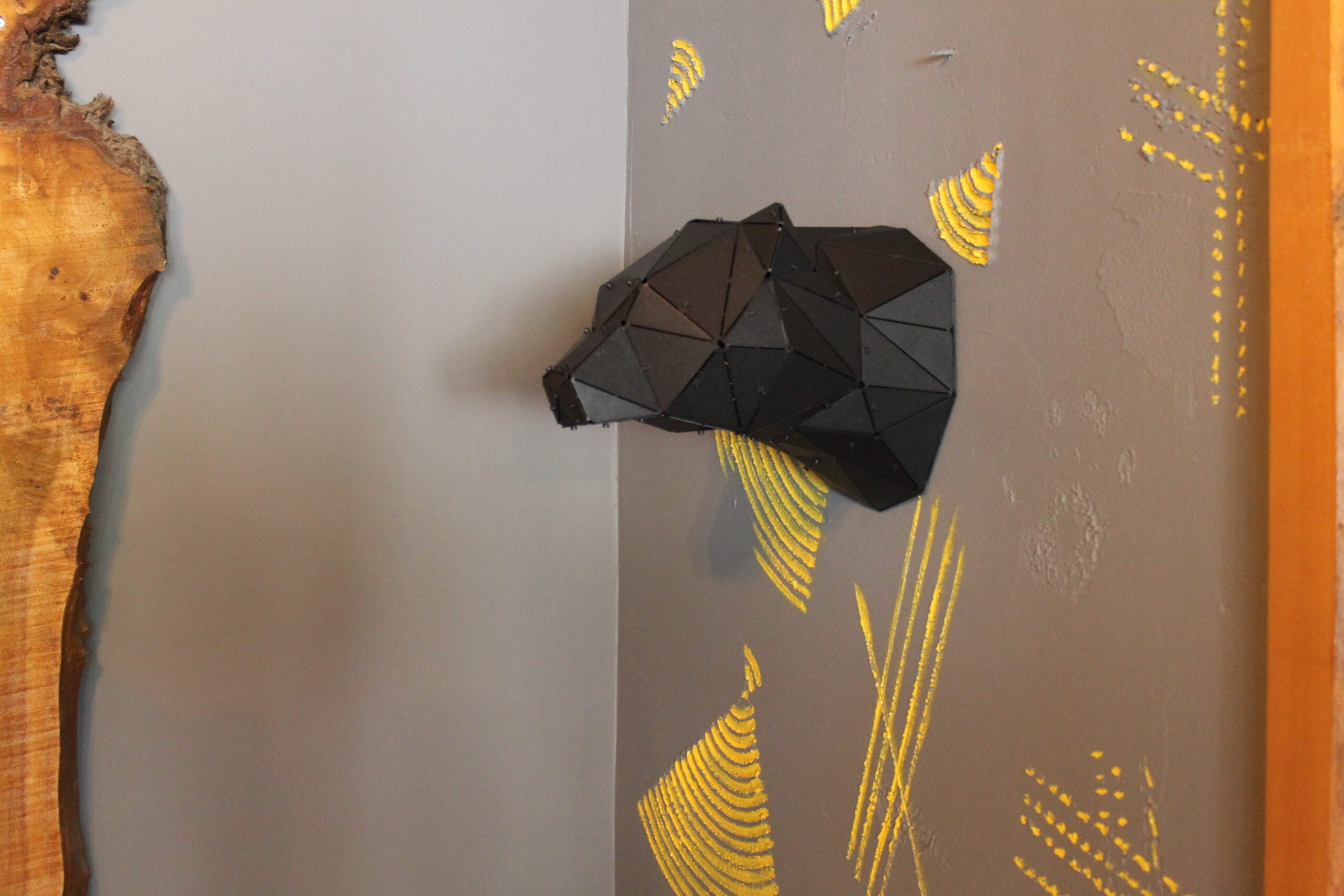 3D Metal Geometrik El Yapımı Ayı Heykeli | ByLamp