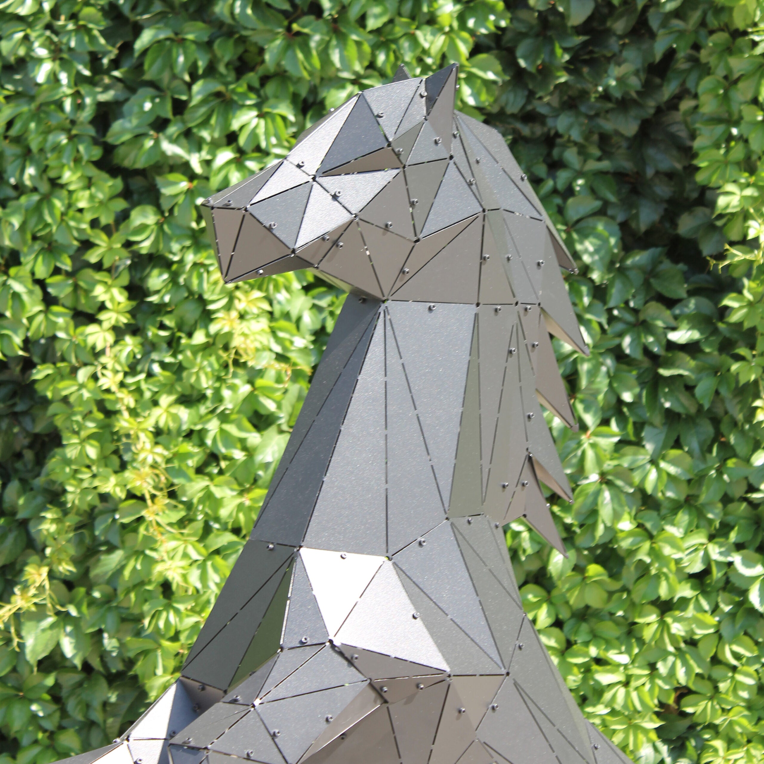 3D Metal Geometrik El Yapımı Ferrari Heykeli | ByLamp