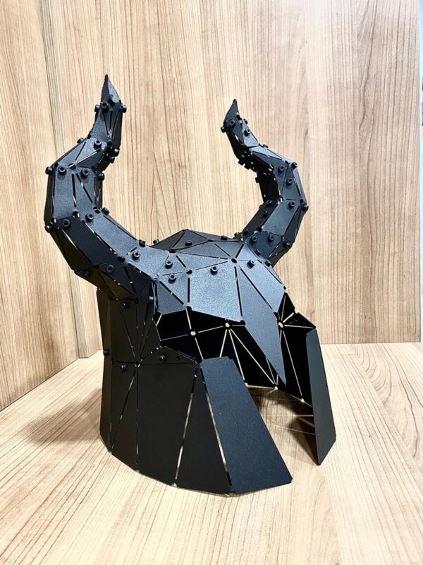 3D Metal Geometrik El Yapımı Helmet Heykeli | ByLamp