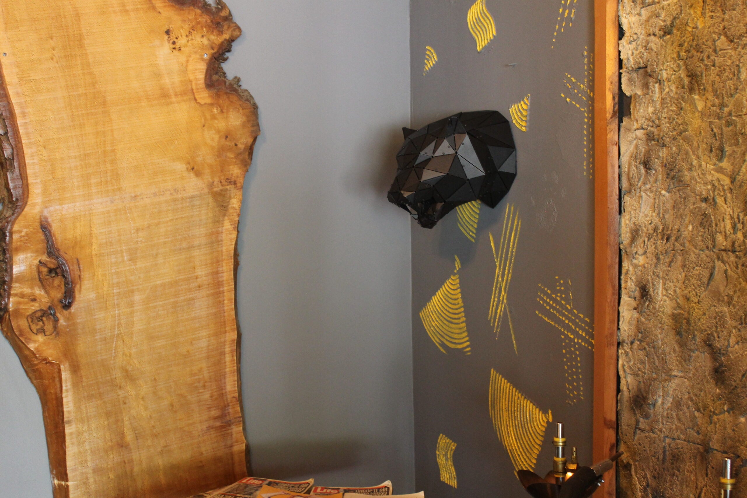 3D Metal Geometrik El Yapımı Kaplan Heykeli | ByLamp