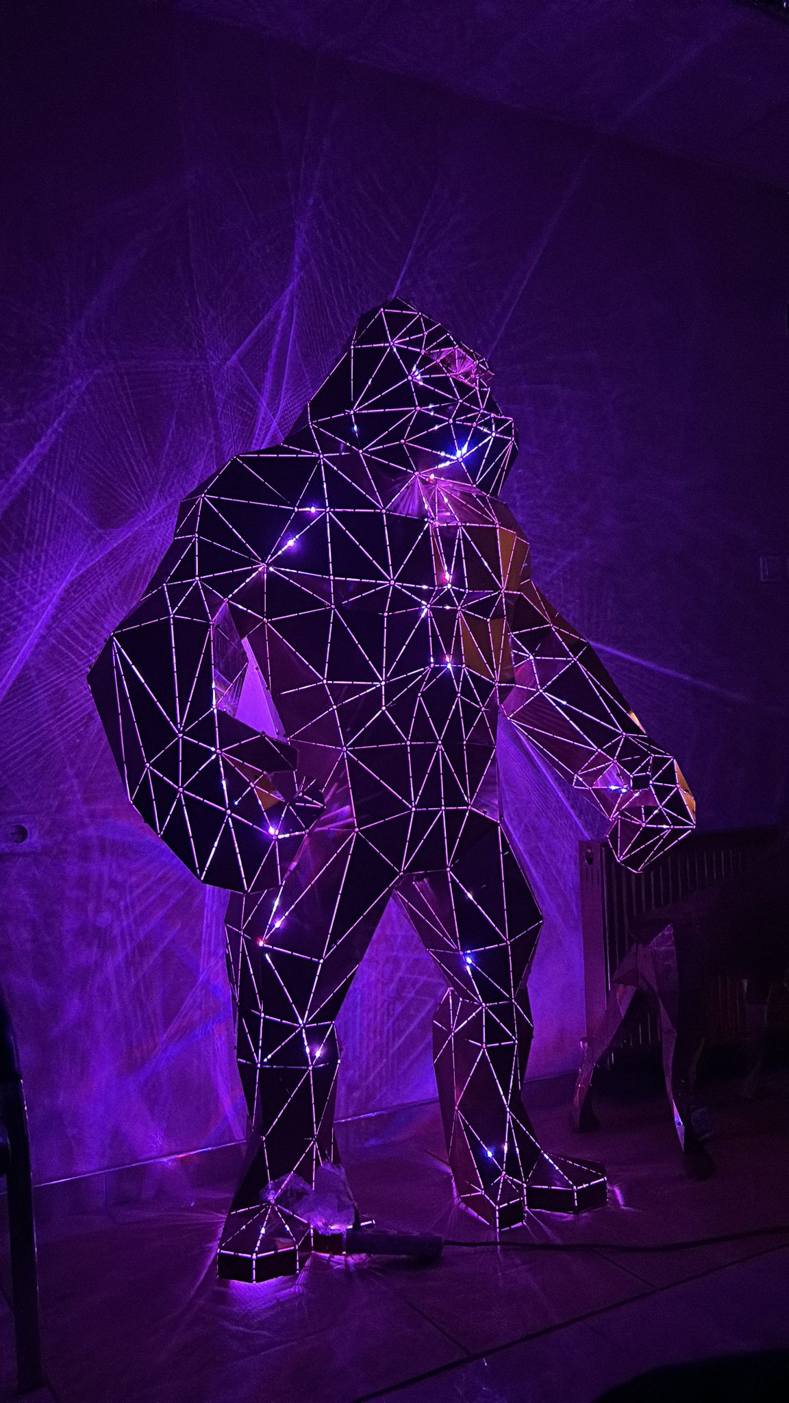 3D Metal Geometrik El Yapımı Kingkong Heykeli | ByLamp