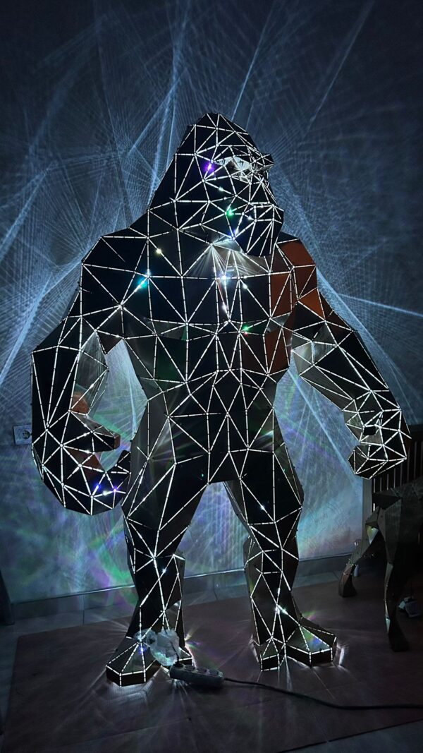 3D Metal Geometrik El Yapımı Kingkong Heykeli | ByLamp