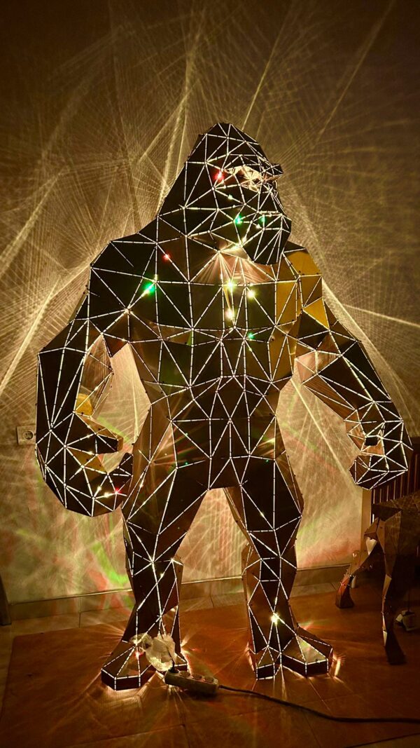 3D Metal Geometrik El Yapımı Kingkong Heykeli | ByLamp