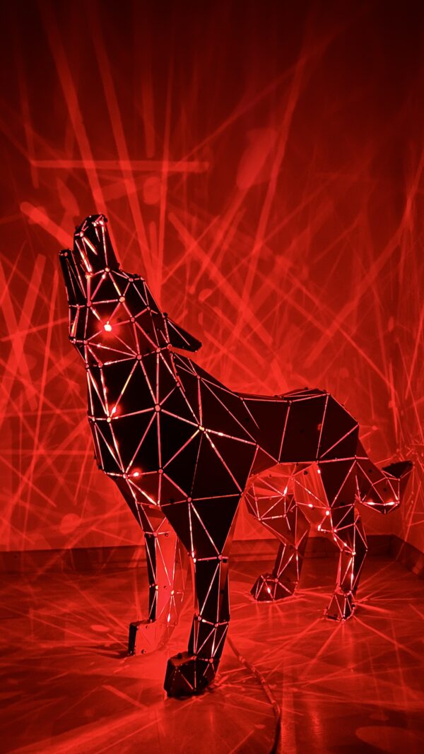 3D Metal Geometrik El Yapımı Kurt Heykeli | ByLamp