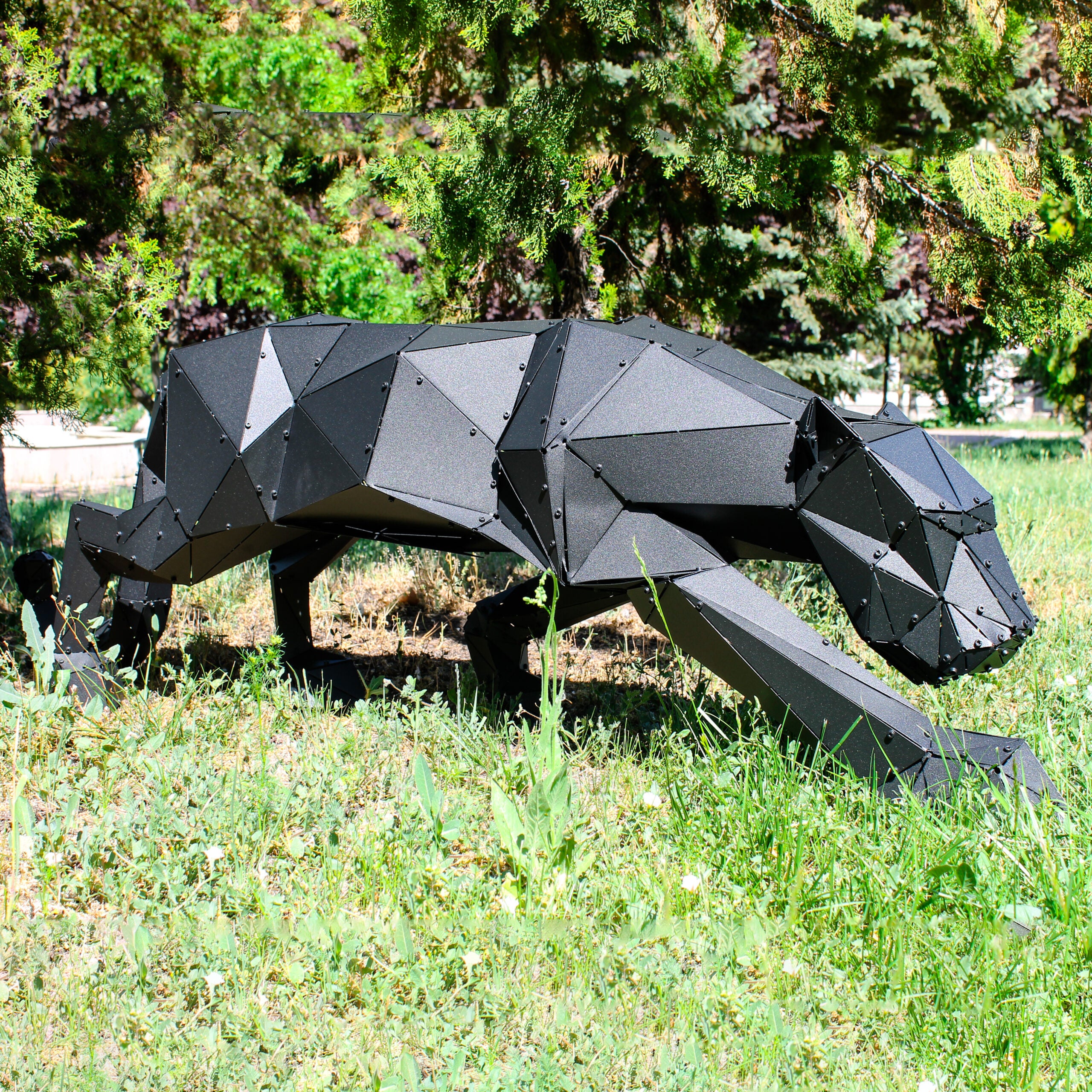 3D Metal Geometrik El Yapımı Panter Heykeli | ByLamp