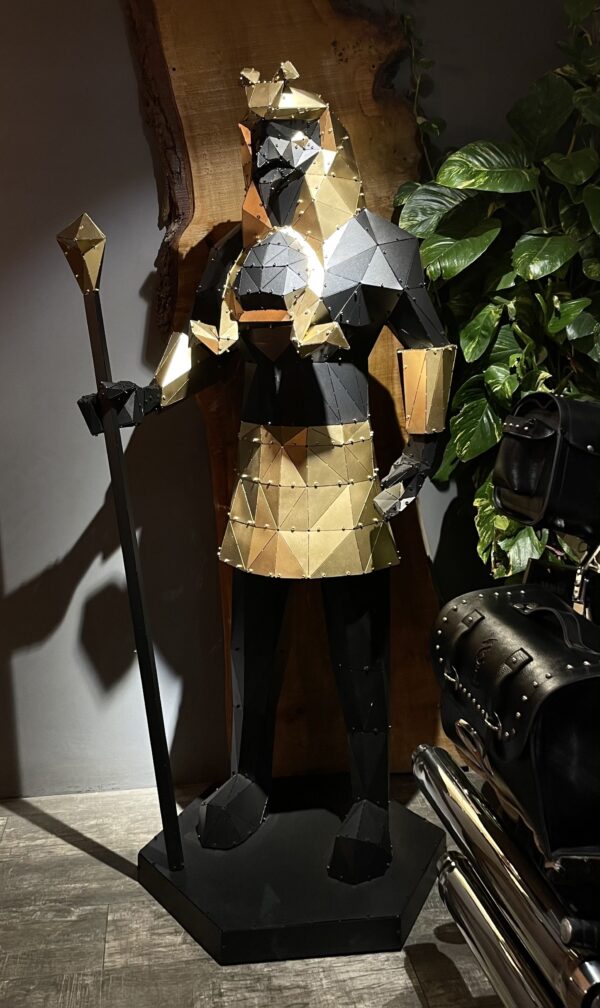 3D Metal Geometrik El Yapımı RA Heykeli | ByLamp
