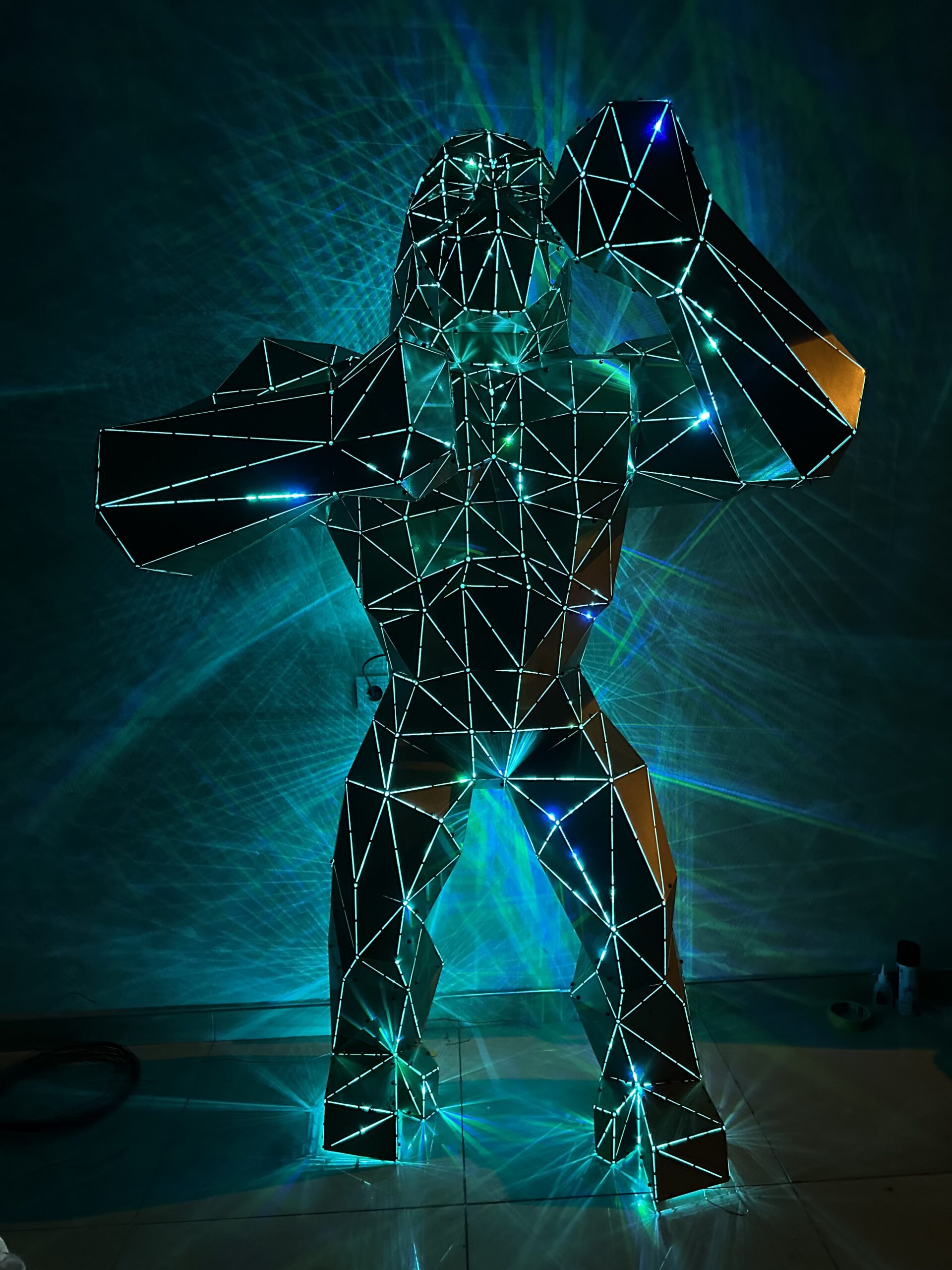 3D Metal Geometrik El Yapımı Standsız Kingkong Heykeli | ByLamp