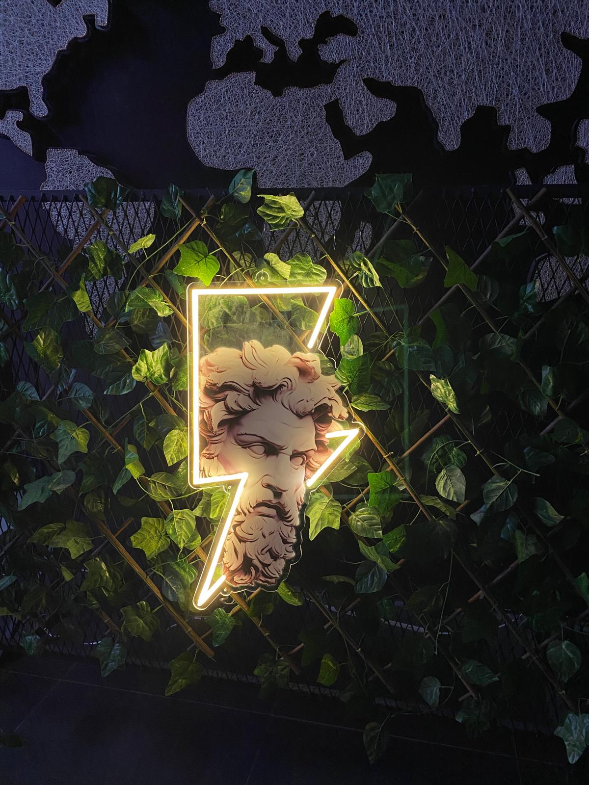 Zeus Ve Yıldırım Neon Lamba | ByLamp