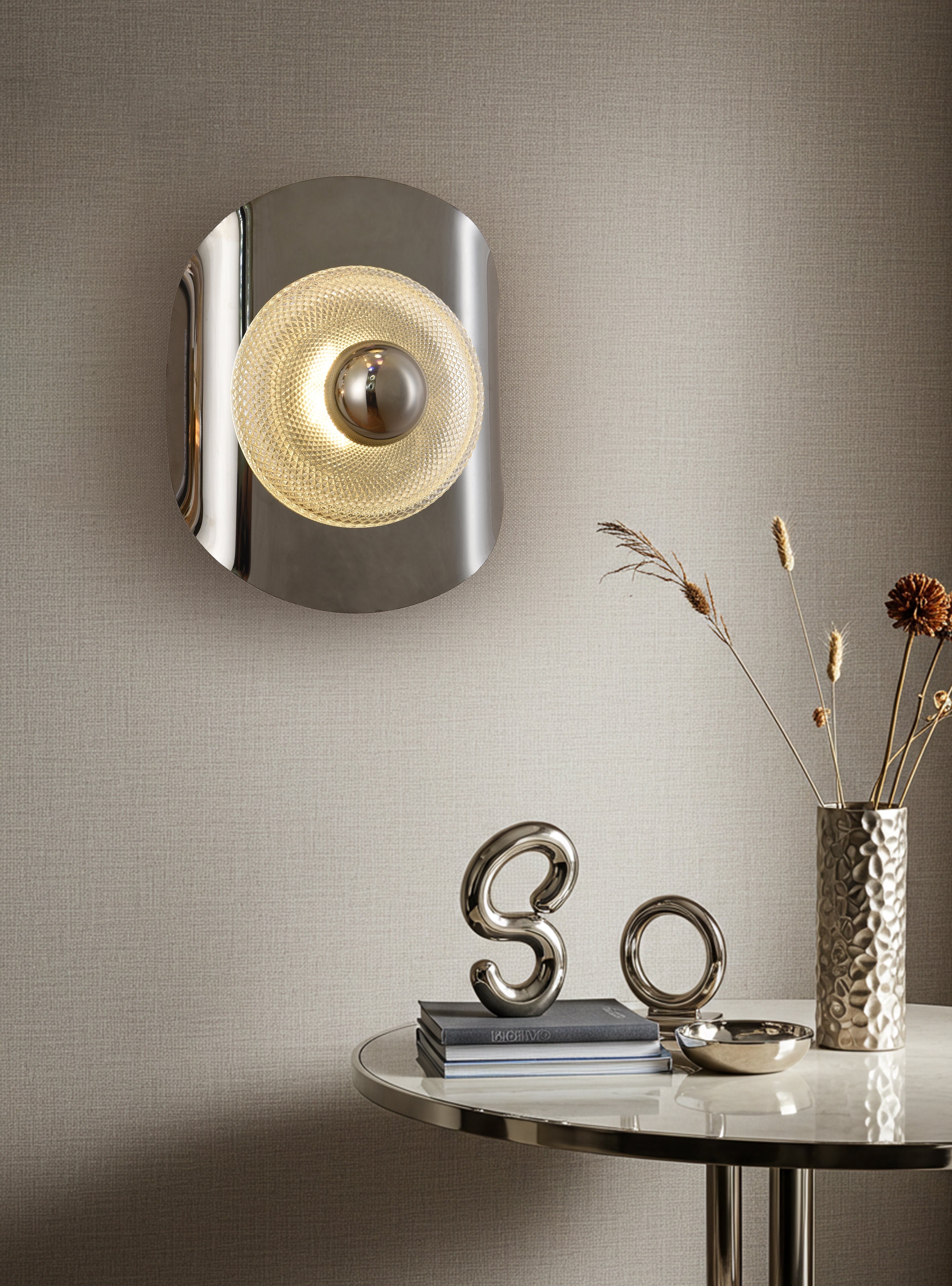 Delta Kıvrım Aplik Platin Siyah