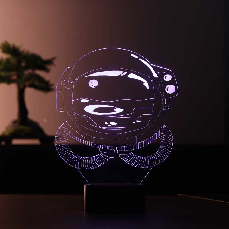 3-D astronaut LED Table Lamp