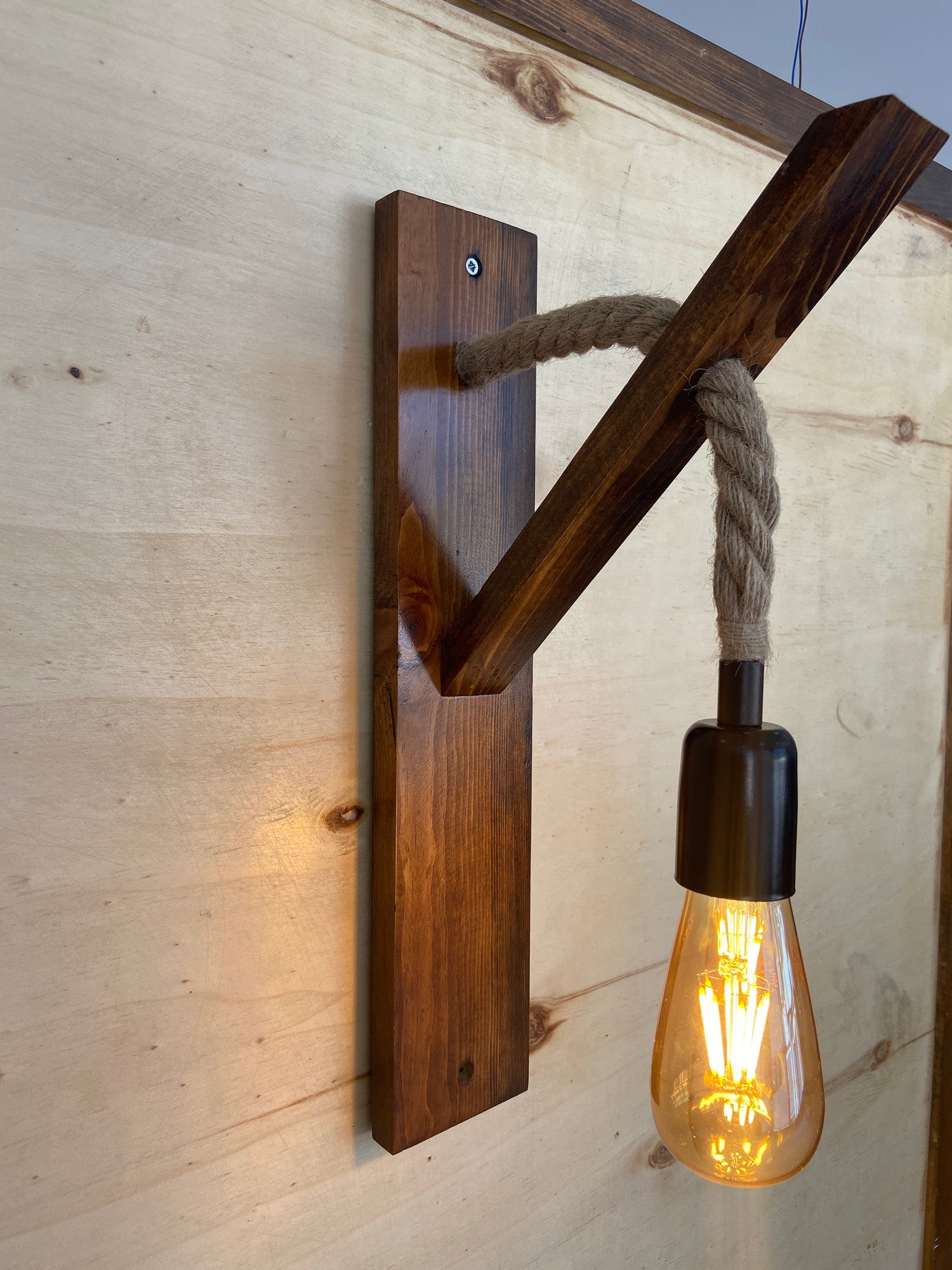 Defne DF 105 Ahşap Aplik Duvar Aydınlatma | ByLamp