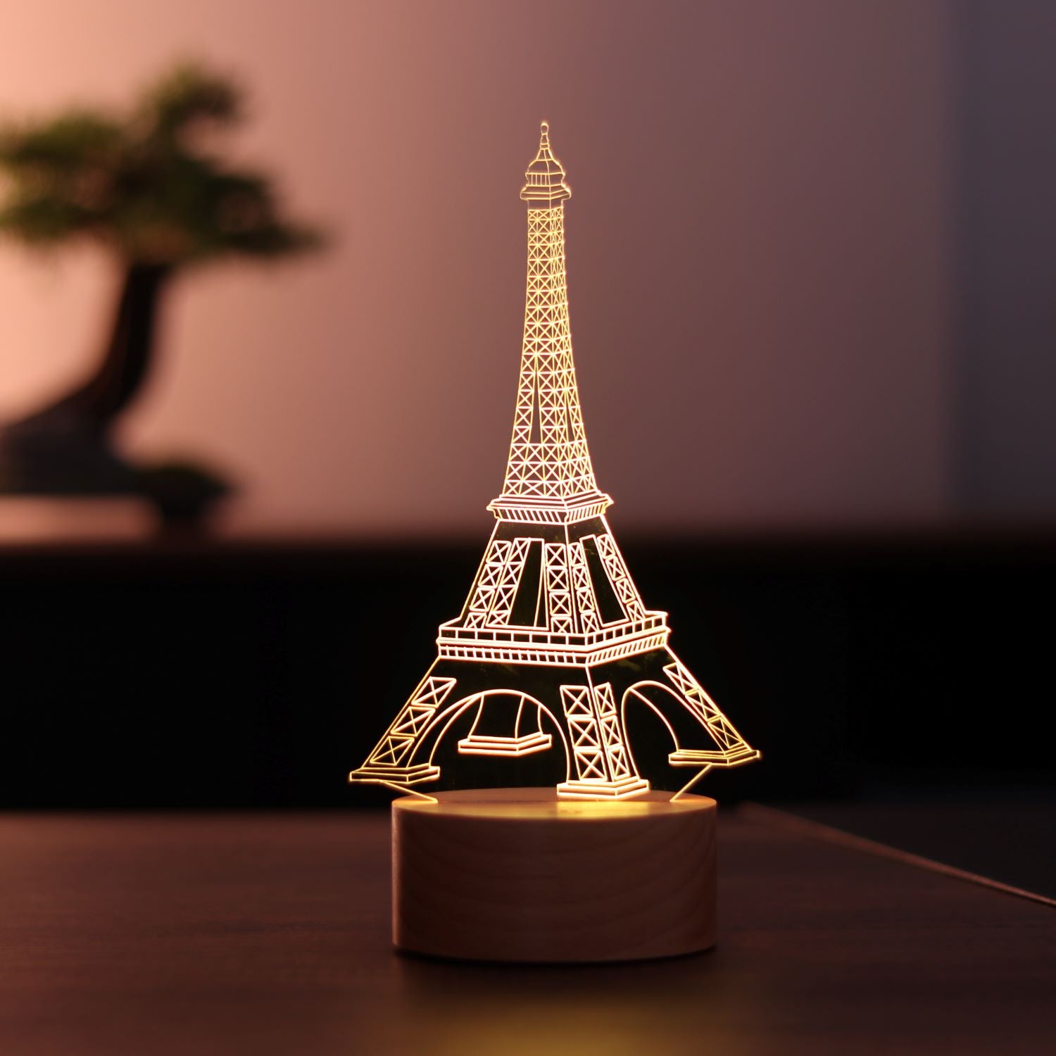 3-D Eiffel Lamp