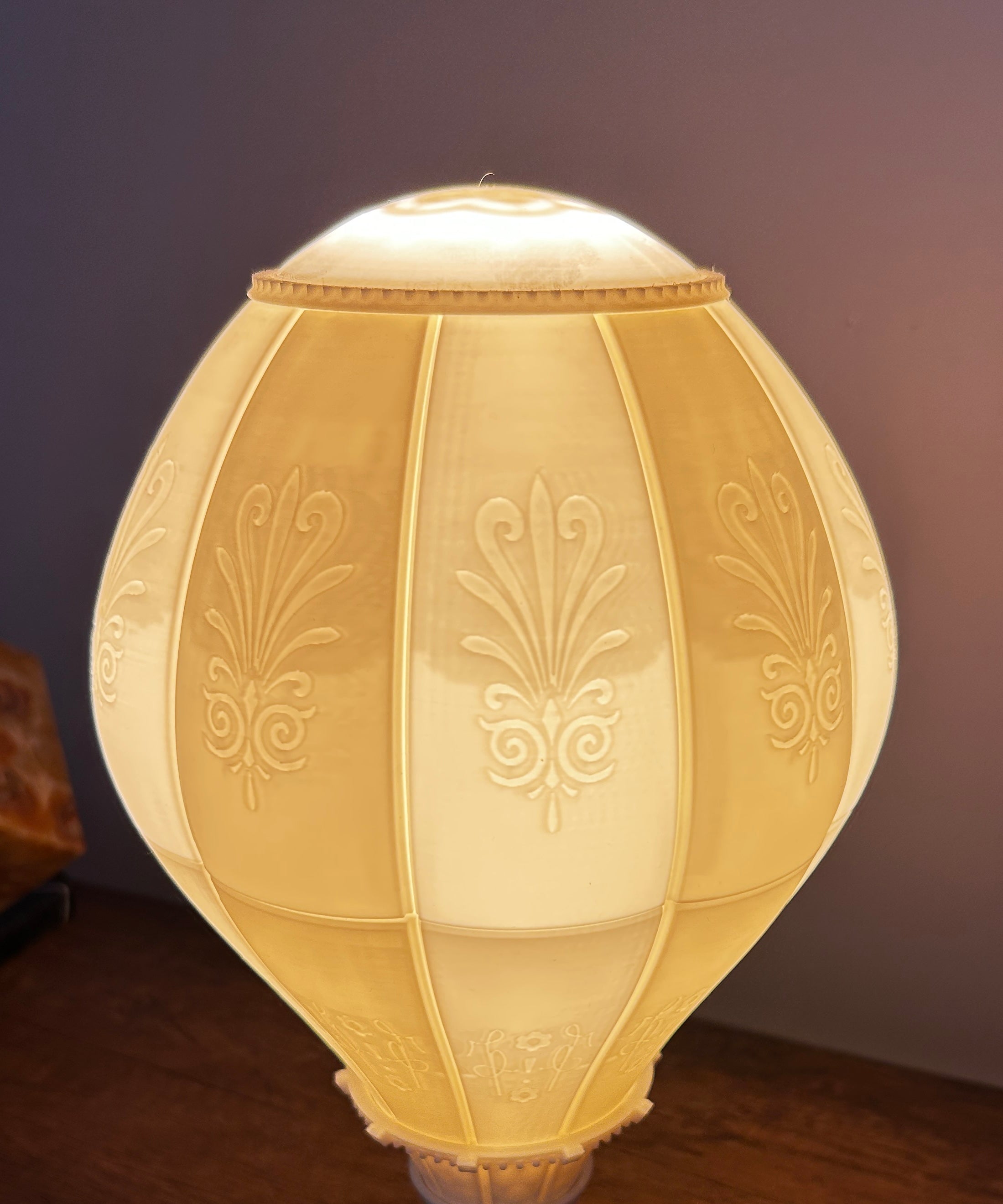 Klasik Desenli Balon Sarkıt Lamba Medium | ByLamp