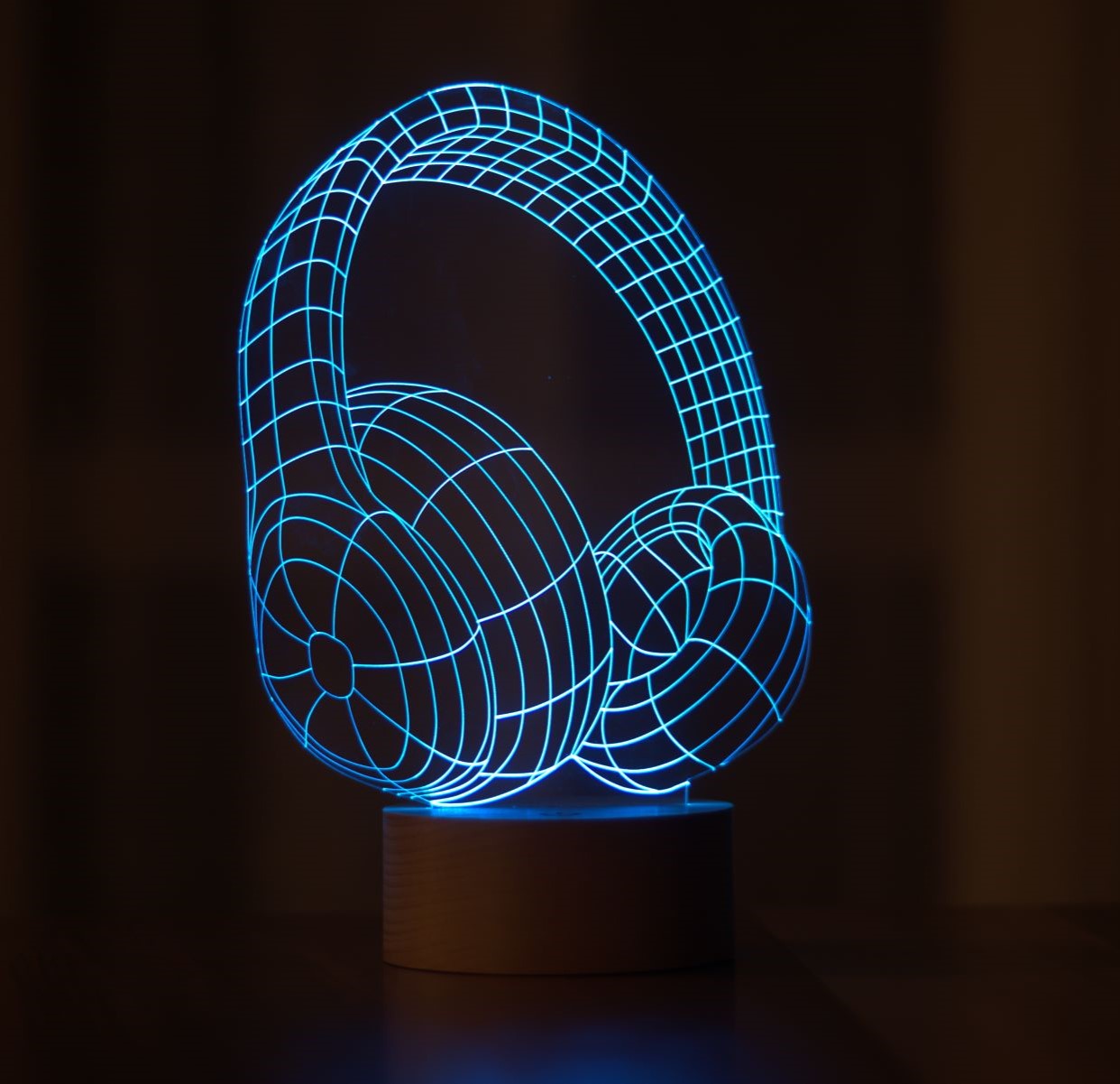 3-D Headphone LED Lamp