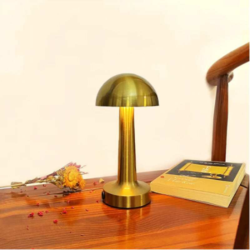 Mantar Figürlü Gold Renk Dokunmatik Masa Lambası