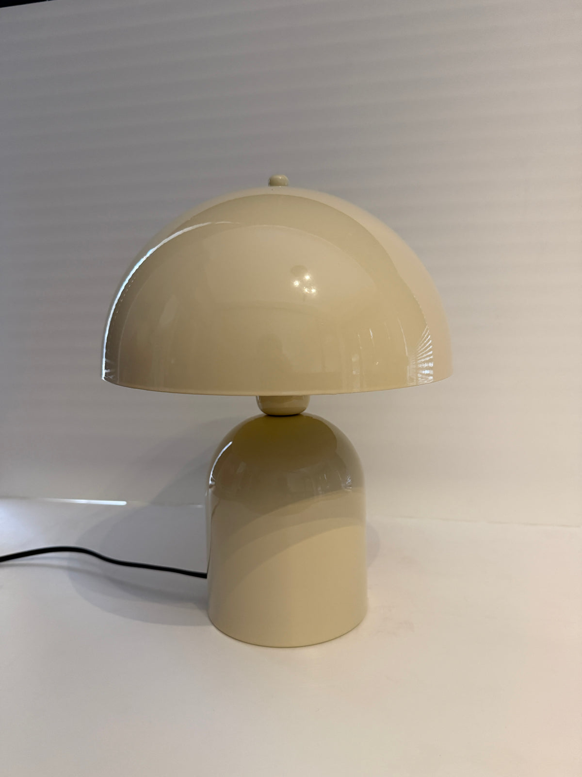 Soho Bej Metal Masa Lambası | ByLamp