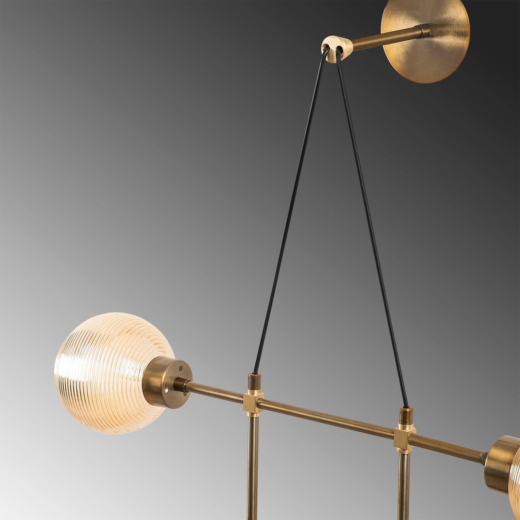 Swing NUW 3221 Cam Aplik Duvar Aydınlatma | ByLamp