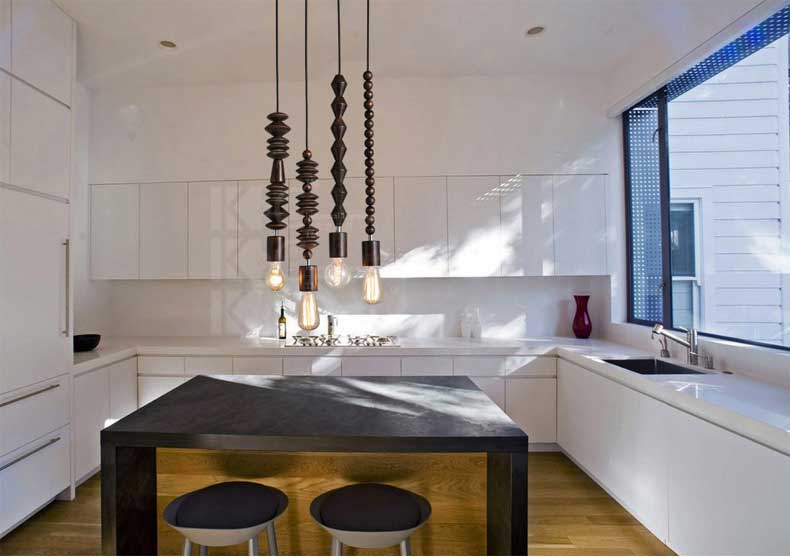 Wooden pendant stalter lighting