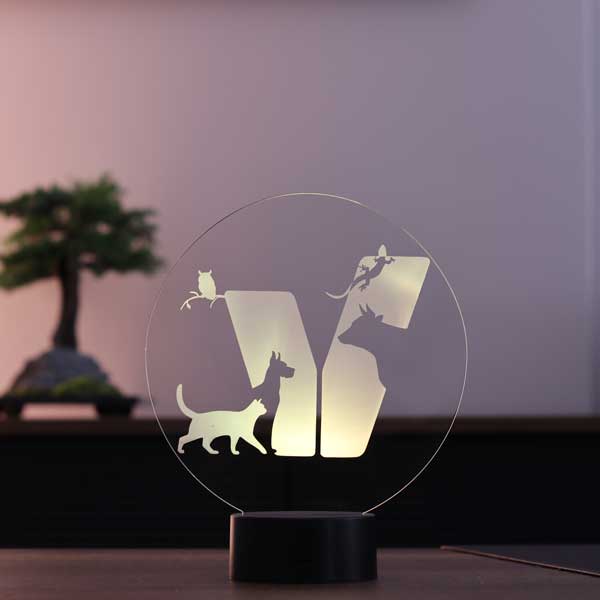 Veterinarian LED Table Lamp