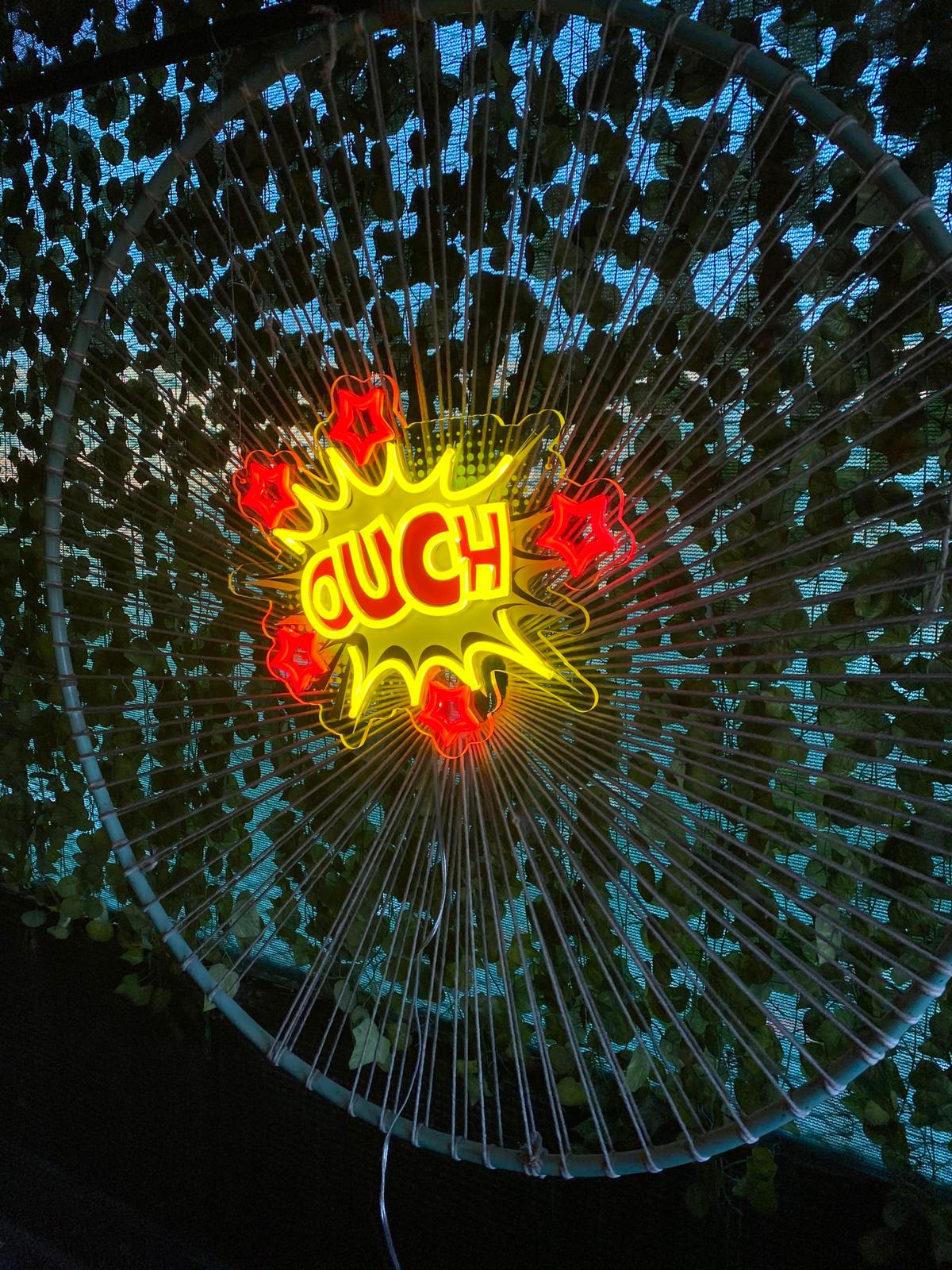 Ouch Neon Lamba | ByLamp