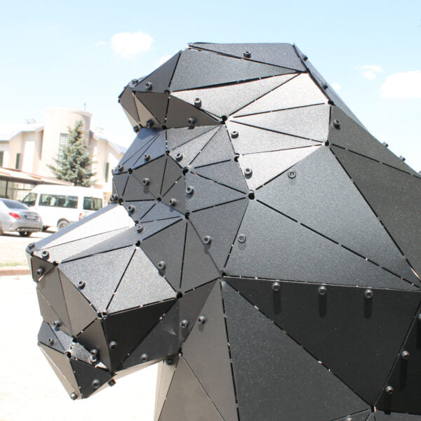 3D Metal Geometrik El Yapımı Aslan Heykeli | ByLamp