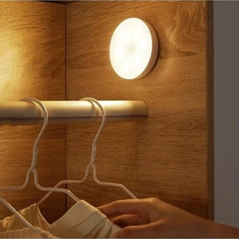 Hareket Sensörlü USB Şarjlı Mıknatıslı Led Işık Lamba Dolap İçi Ev Çekmece Gece Lambası Aydınlatma