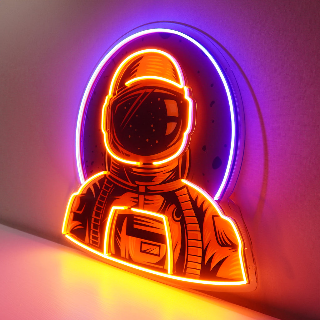 Astronot Ve Ay Neon Lamba | ByLamp