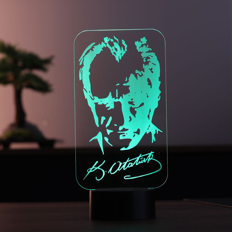 Porträt der Ataturk-LED-Tischlampe
