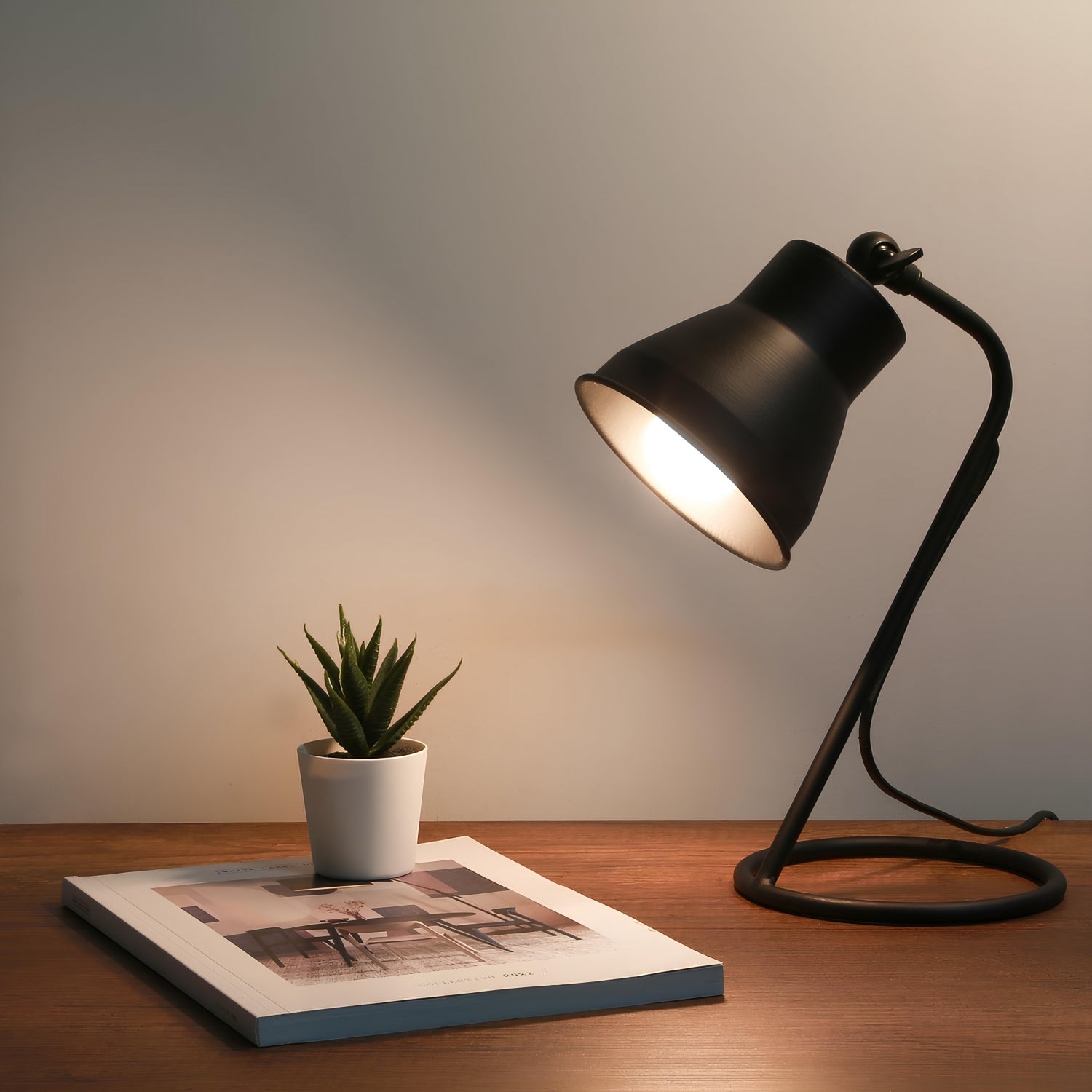 Basic Design Table Lamp | ByLamp