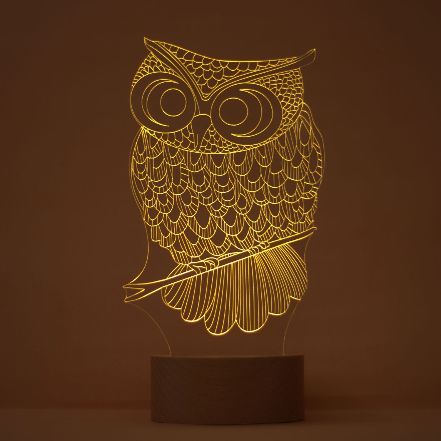 3-D owl table lamp