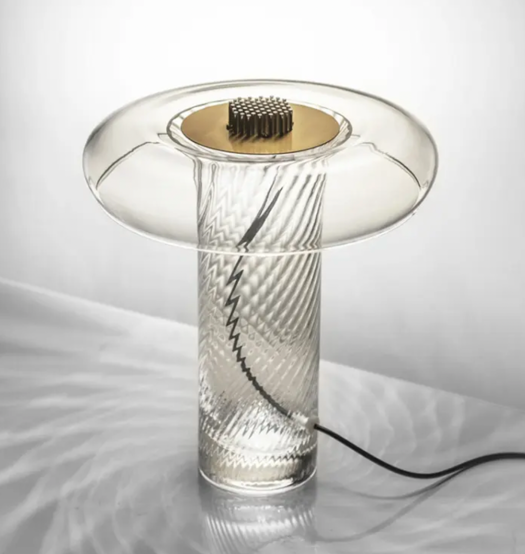 Lucia Cam Masa Lambası