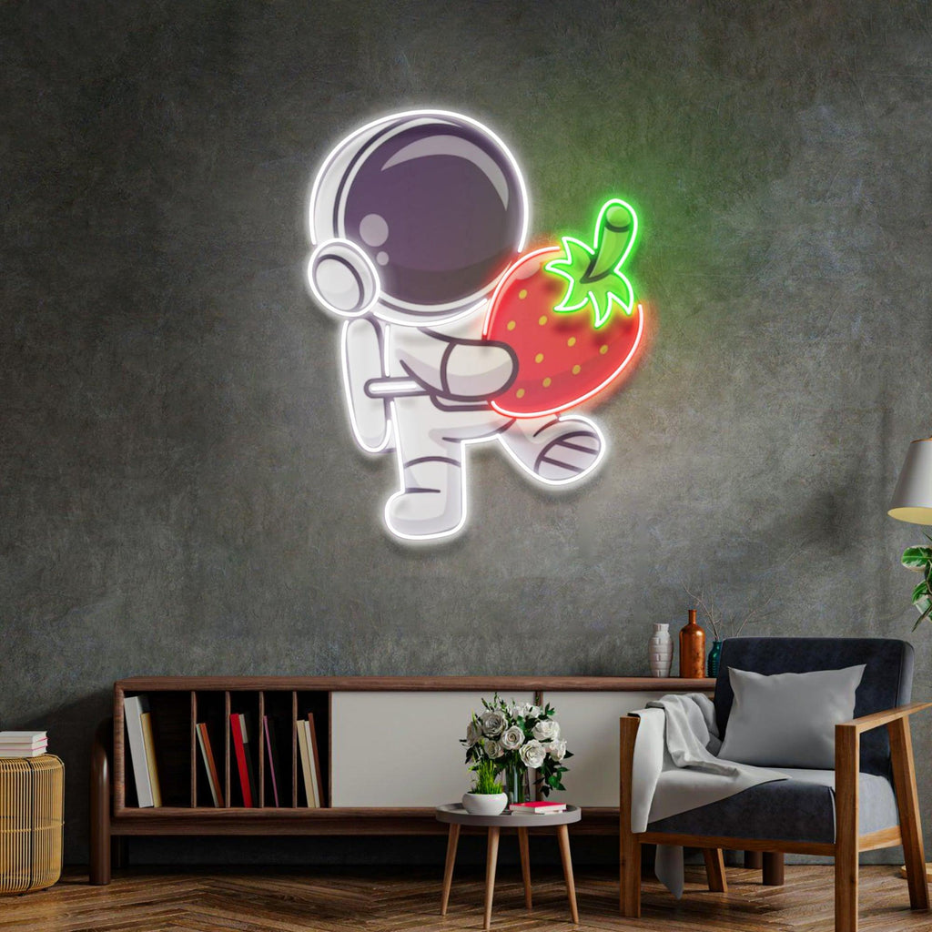 Çilek Tutan Astronot Neon Lamba | ByLamp