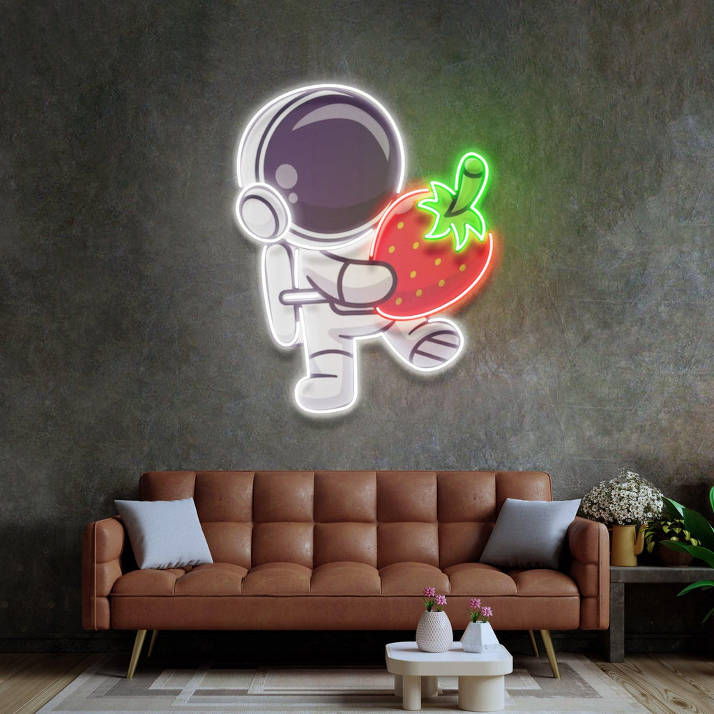 Çilek Tutan Astronot Neon Lamba | ByLamp