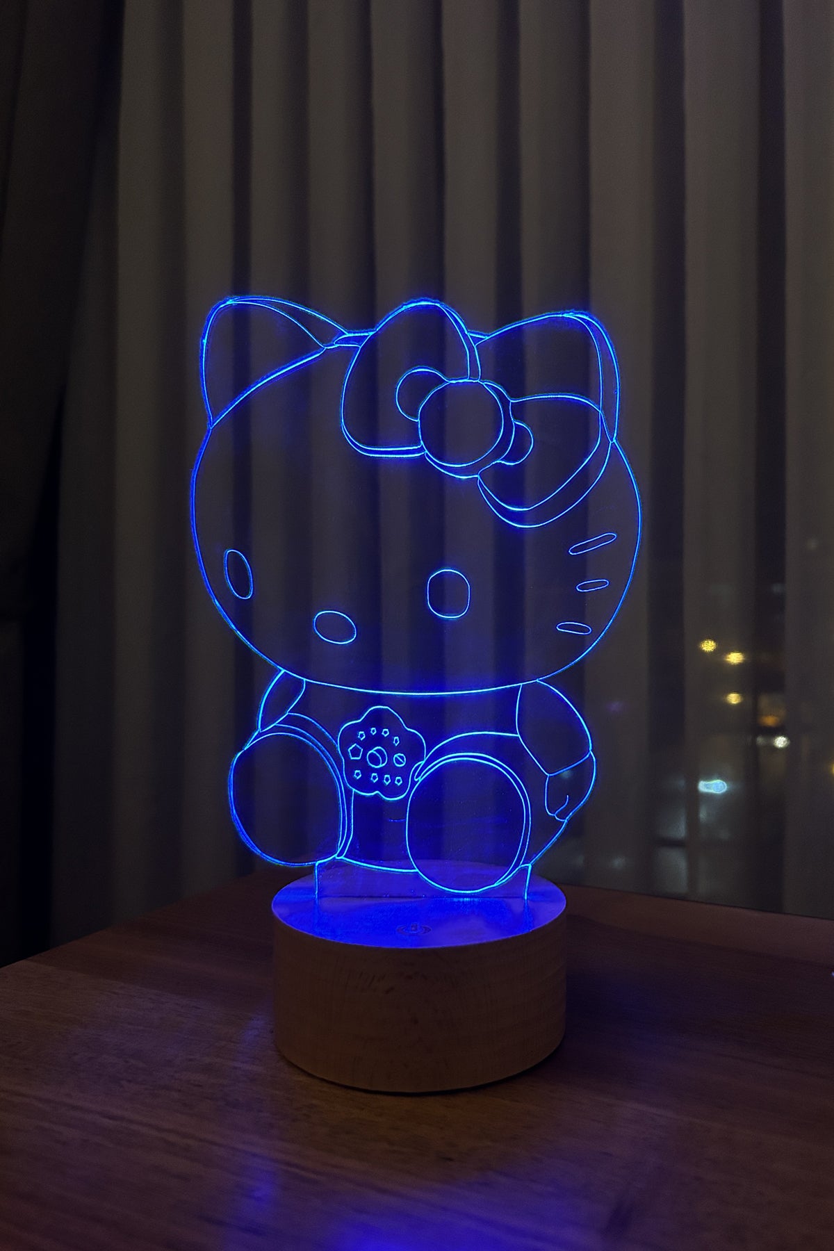 Hello Kitty Figürlü Dekoratif Hediye Led Masa Lambası | BYLAMP