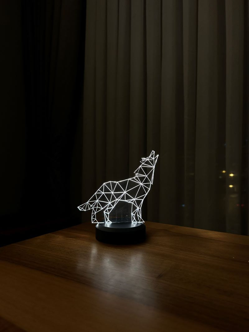 Wolf LED Table Lamp