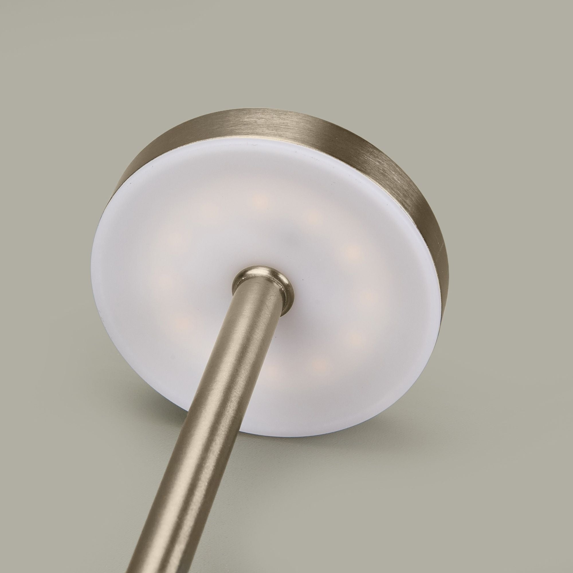 USB Şarjlı Dokunmatik Gümüş Masa Lambası | ByLamp