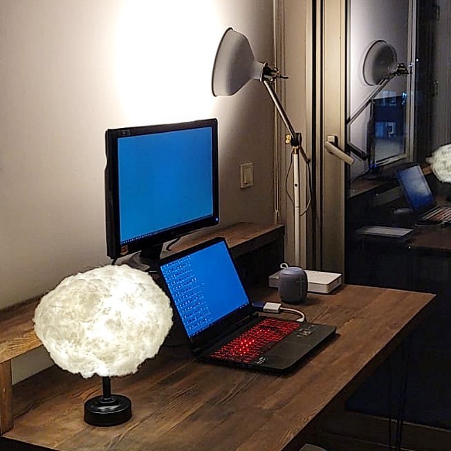 Rechargeable cloud table lamp