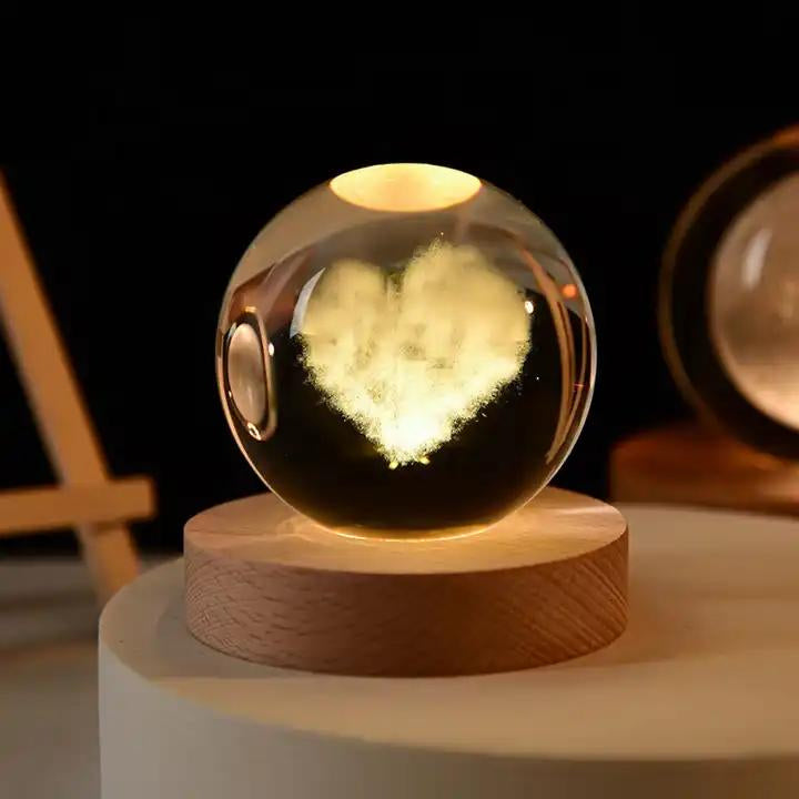 Sevgililer Gününe Özel Hediye Renk Değiştiren Kalp Figürlü Kristal Top Gece Lambası
