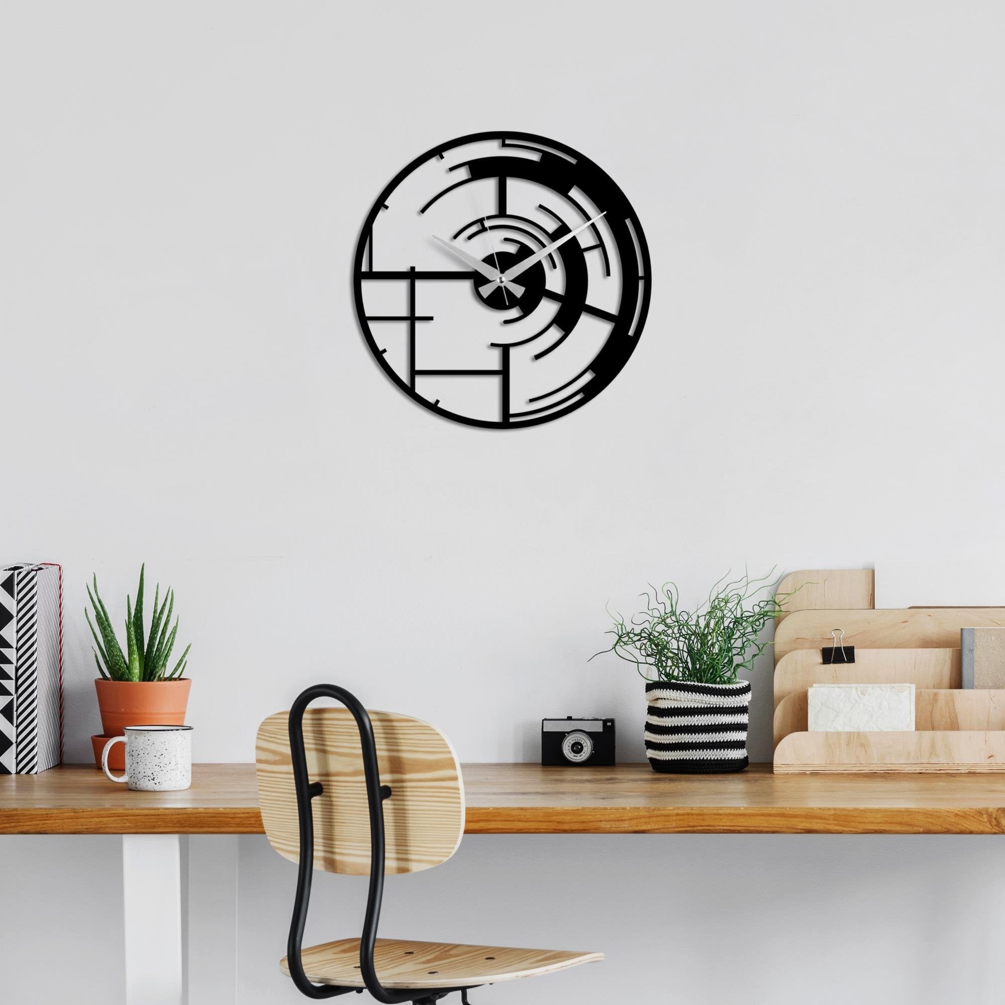 WATCH-057 Dekoratif Metal Duvar Saati | ByLamp