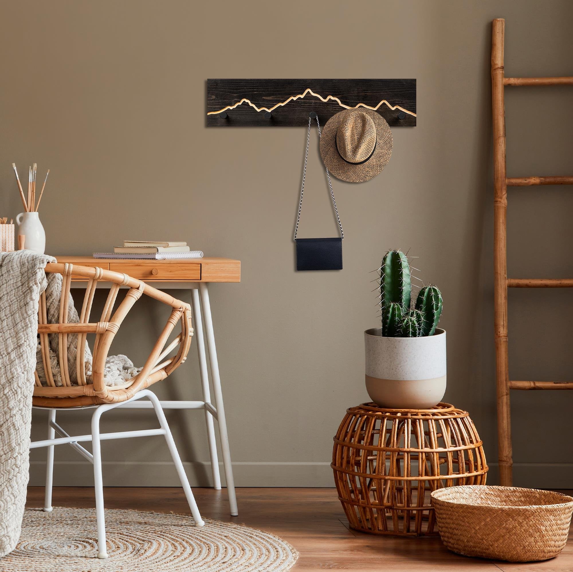 WHW-001 Dekoratif Ahşap Askılık | ByLamp