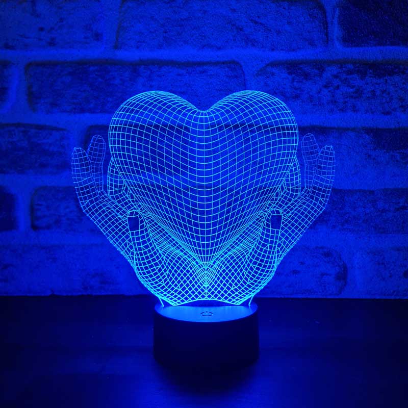 Luz nocturna de manos de corazón 3D