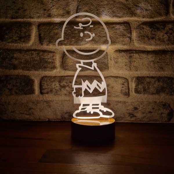 Charlie Brown Figürlü Dekoratif Hediye Led Masa Lambası | BYLAMP