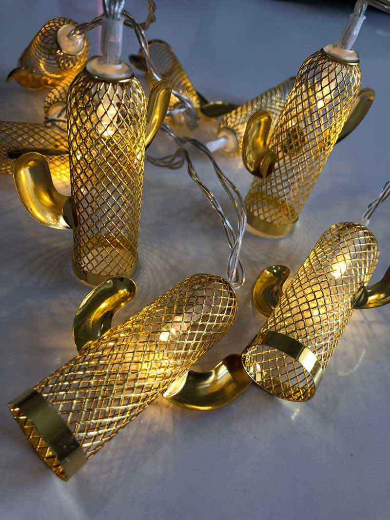 Luces de decoración de cactus de oro