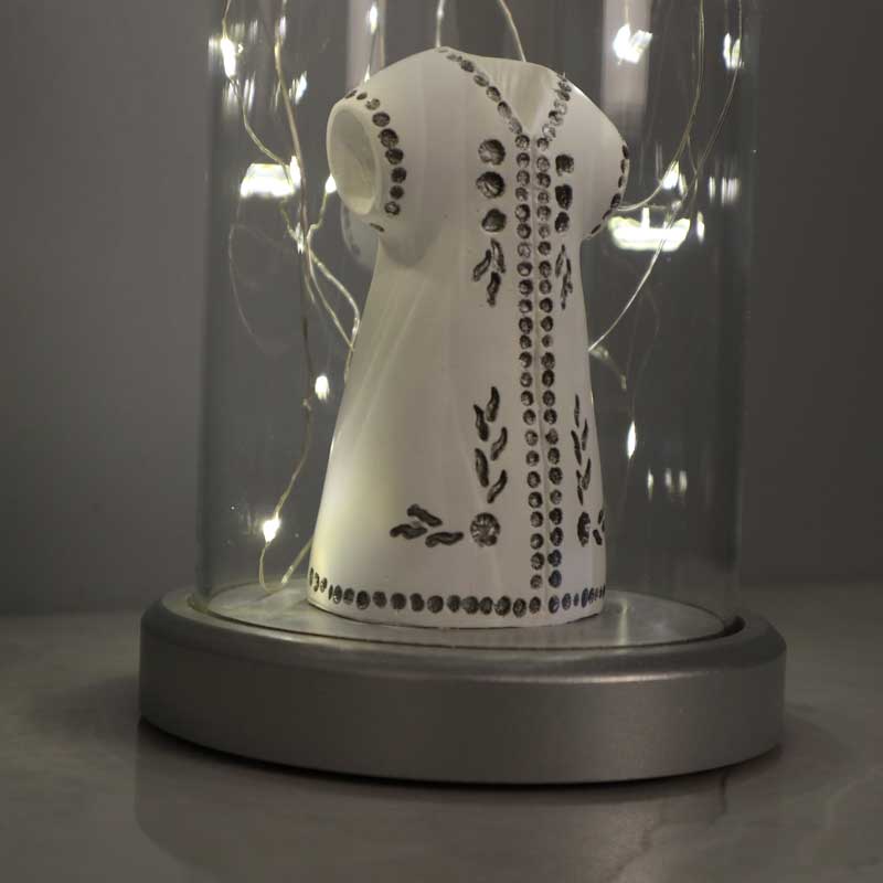 Lámpara de figura de túnica de plata Fanus de vidrio iluminado