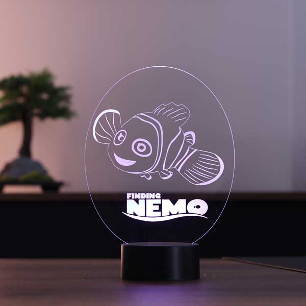 Lámpara de mesa led Nemo de pescado perdido