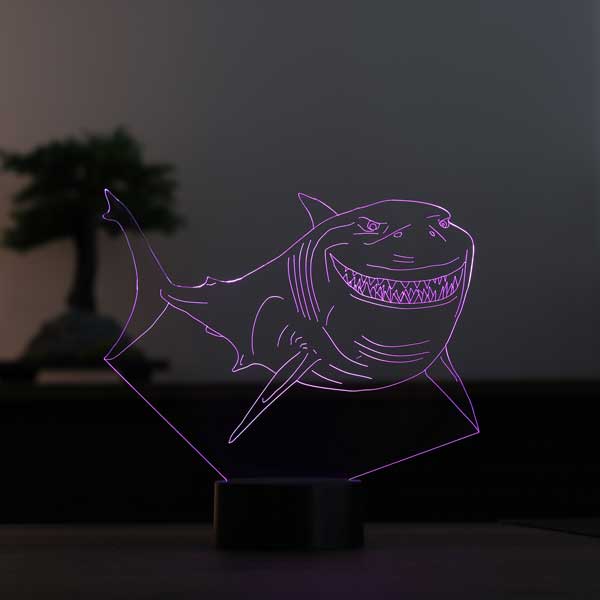 مصباح طاولة القرش