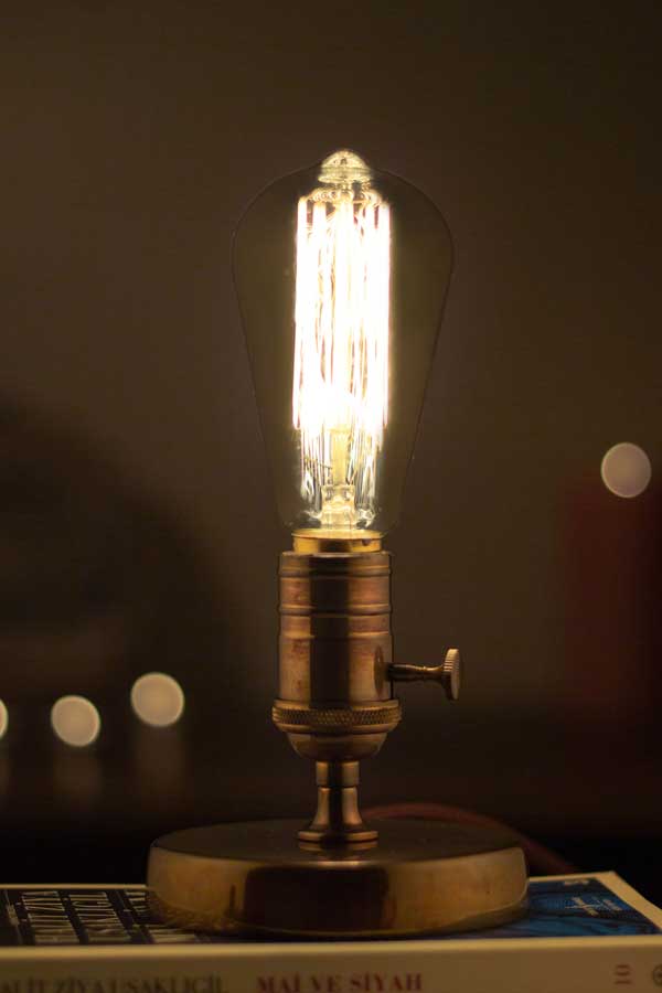 Retro Prinç Masa Lambası