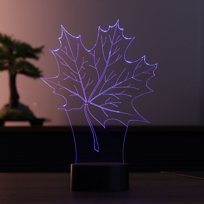 3-D chinar leaf gift table lamp